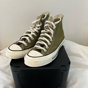 Converse Chuck 70 Vintage Canvas Hi Top 'Olive’ (size 9 US, UK 7)